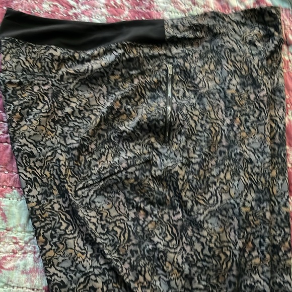 Athleta Trekkie North Pull On Jogger - Picture 9 of 10